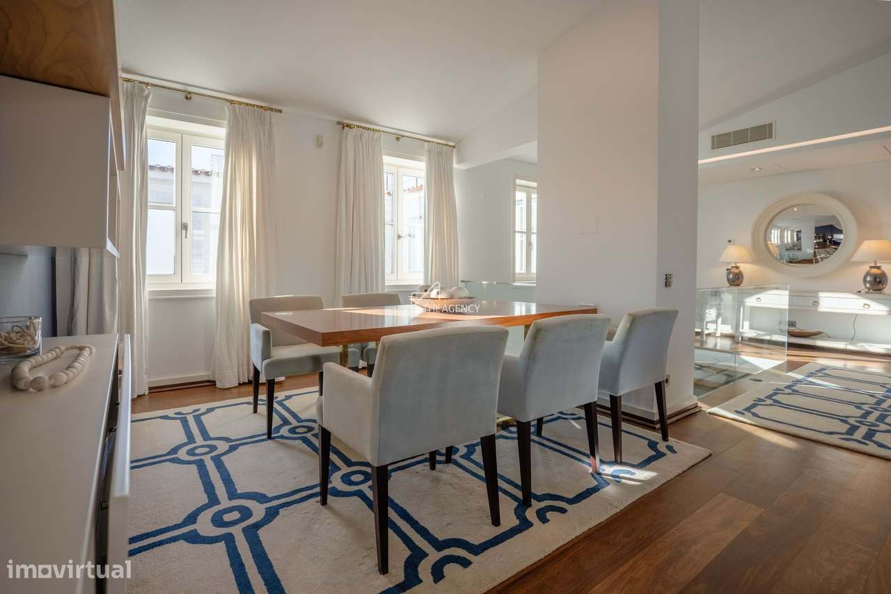 Duplex de luxo T2+1 com garagem no Chiado | 230 m² | Vistas panorâmica-5