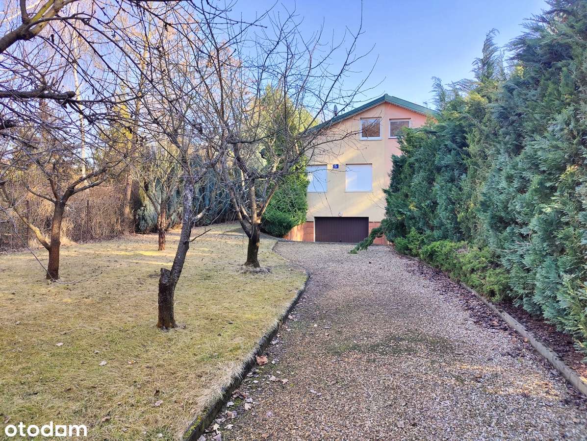 Urokliwa posesja bezpośrednio nad Jeziorem Ślesińskim-8