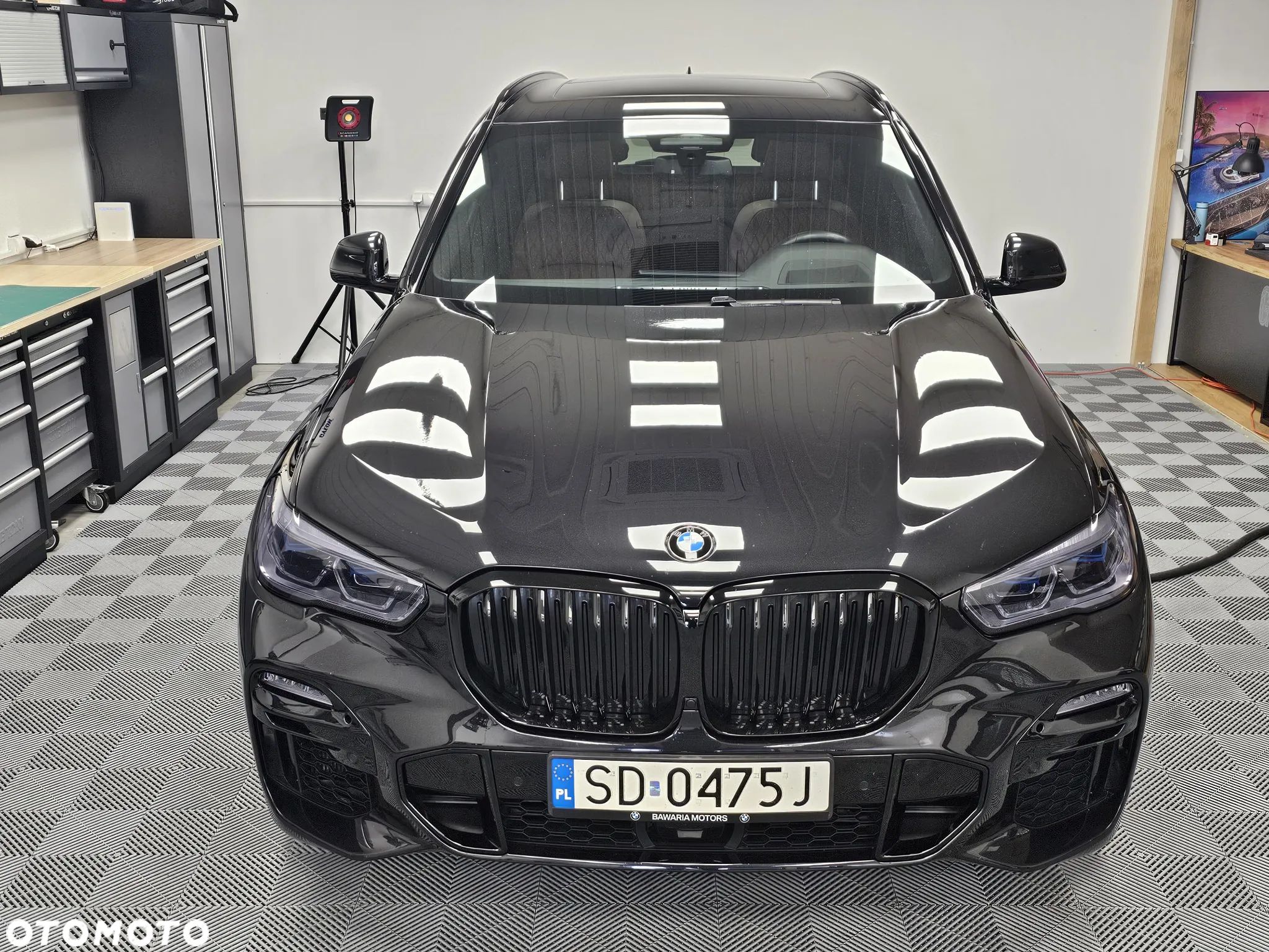 BMW X5 xDrive50i - 1