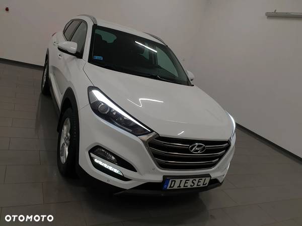 Hyundai Tucson 2.0 CRDI BlueDrive Style 2WD - 5