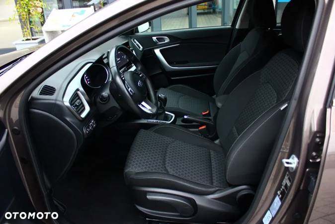 Kia XCeed 1.4 T-GDI L - 20