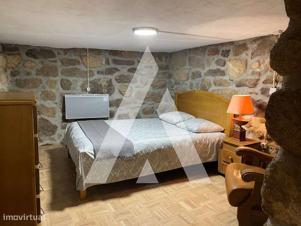 Moradia Rústica T4-22