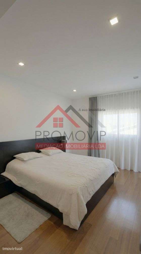 Moradia T4 Rebordões Santo Tirso-19