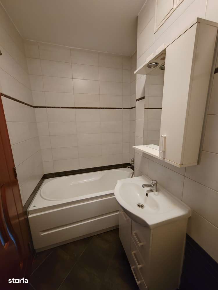 Vând apartament cu doua camere decomandat in Timișoara zona centrală-2