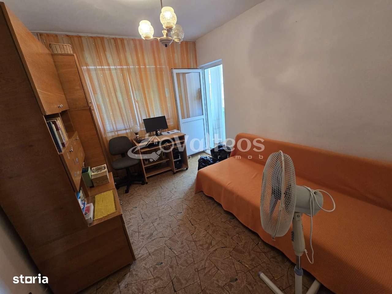 Reșița, apartament 3 camere, decomandat, 86 mp, Govândari, Micro IV-12