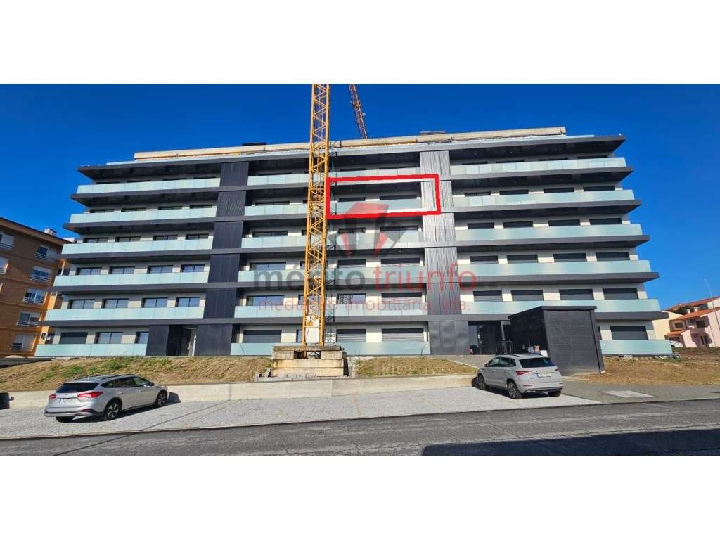 Oferta Escritura e Registo - Apartamento T2 Novo - Villa Nova Apart... - Grande imagem: 2/55