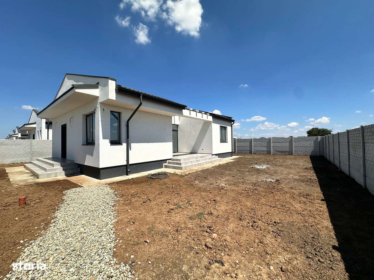 Casa Individuala ~ Incalzire pardoseala ~ 4 camere ~ teren 444mp ~-1