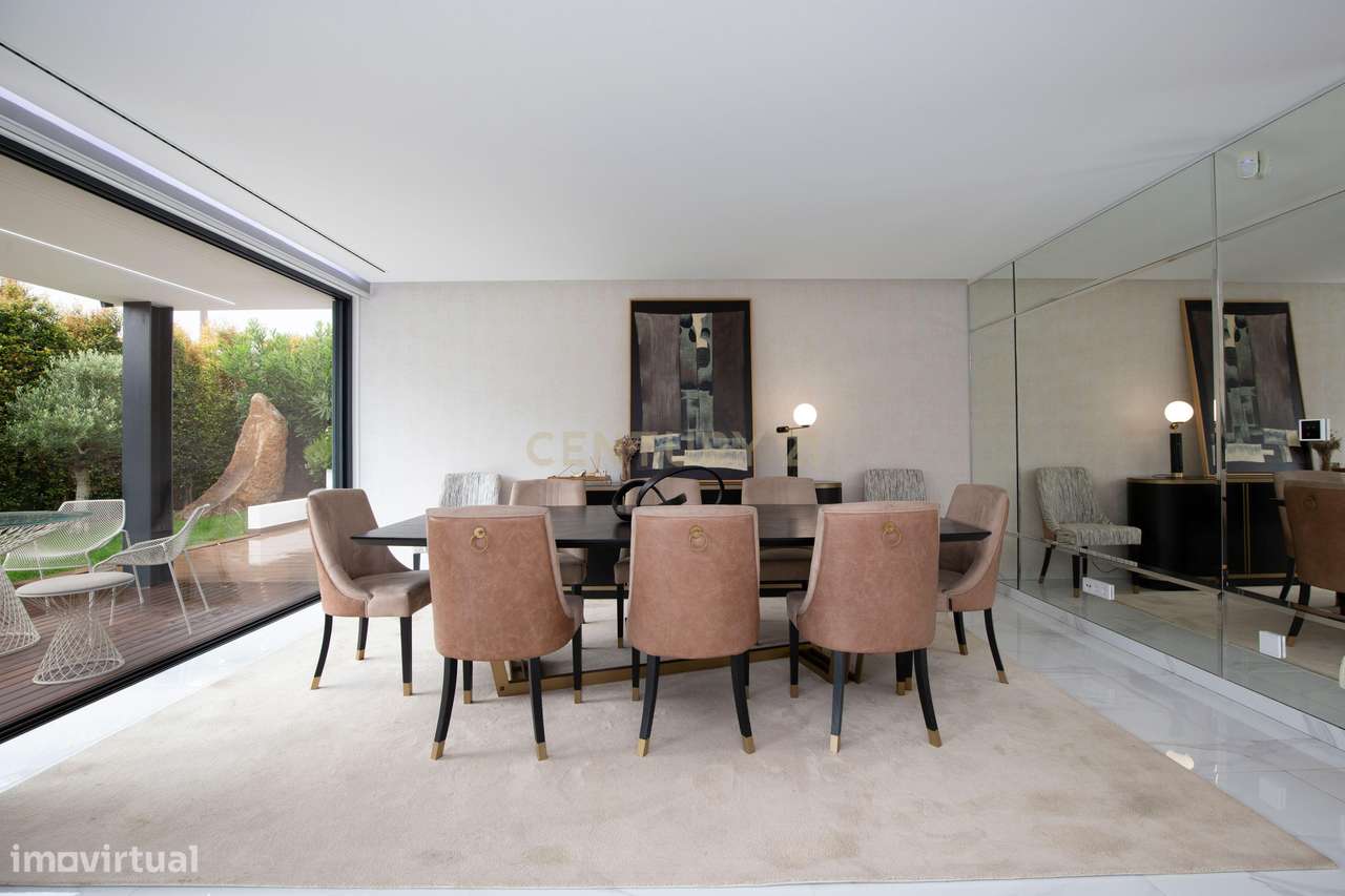 MORADIA T5 LUXO | LOCALIZADA NO BIRRE  | LOTE 946M2 - Grande imagem: 4/35