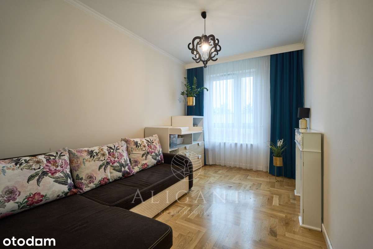 3 pokoje * wysoki standard * dębowy parkiet-12