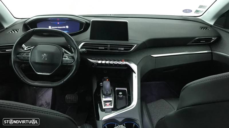 Peugeot 3008 1.2 PureTech Allure EAT8 - 2