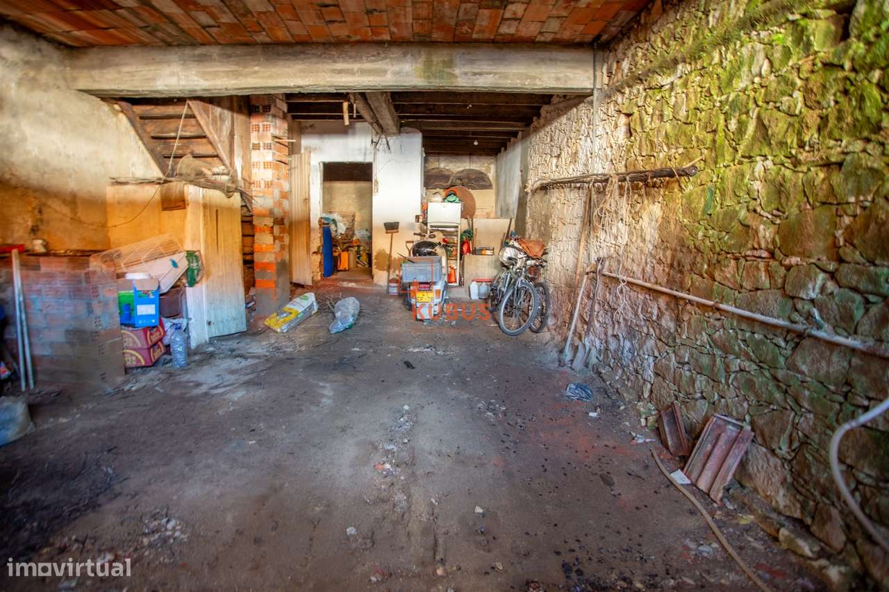 Moradia T3 - Espinheiro-12