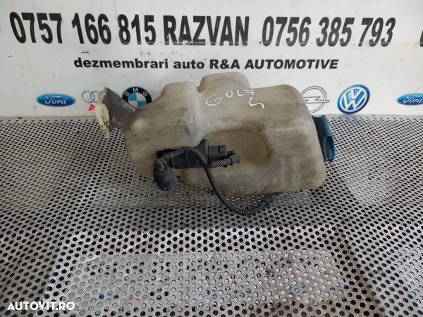 Bidonas Vas Lichid Parbriz Vw Golf 4 - Dezmembrari Arad - 5