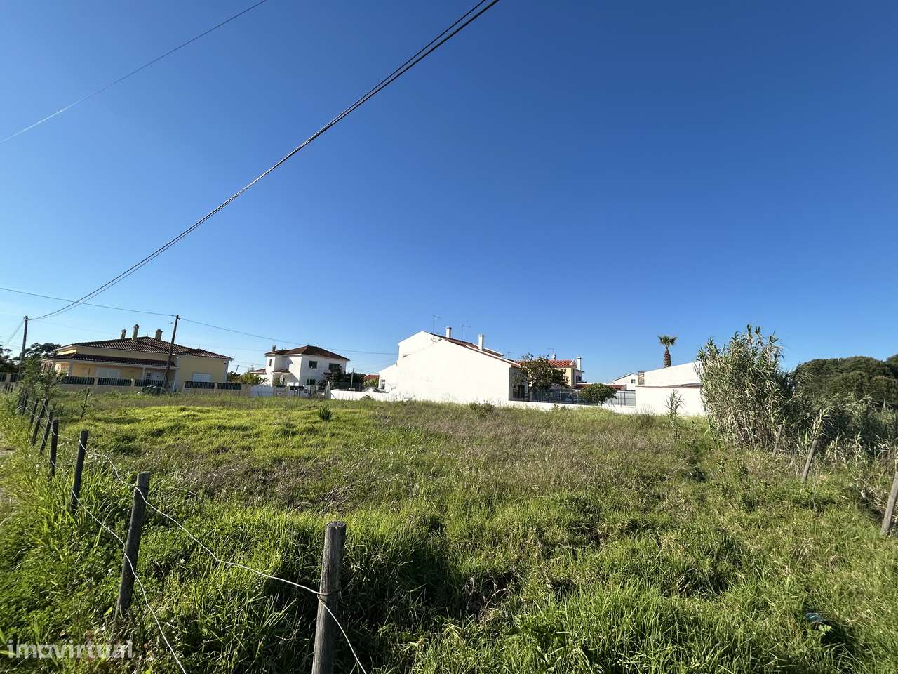 Terreno para Construção de 2 Moradias Térreas!-2