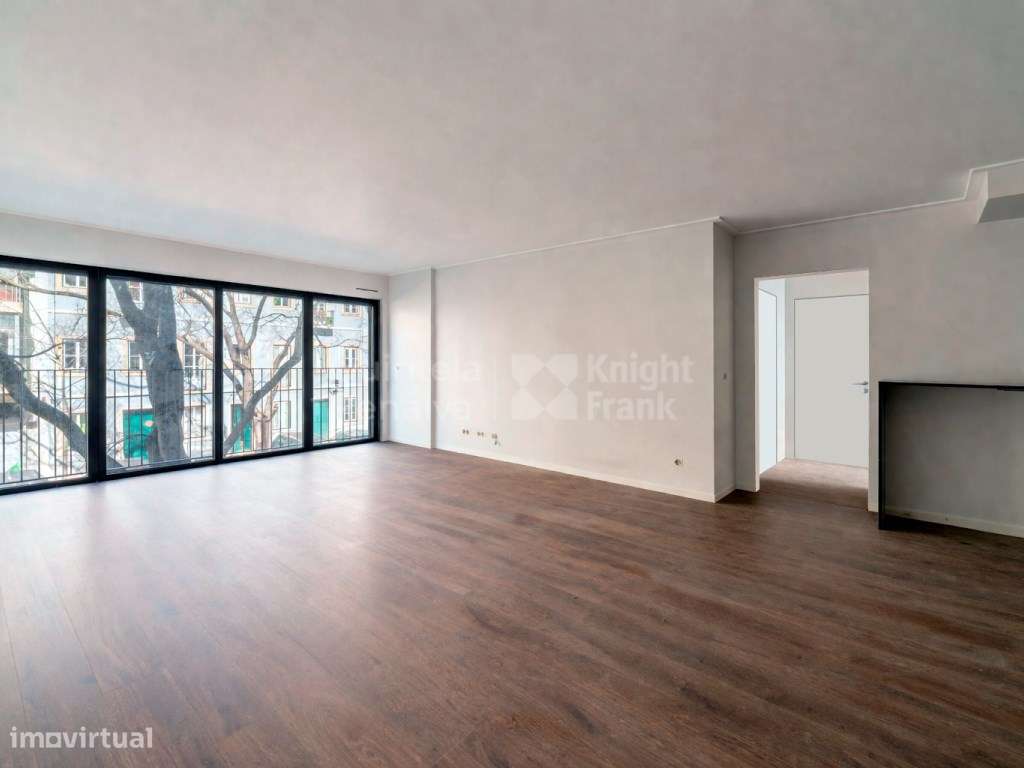 Apartamento T2 com arrecadação e garagem, em Alcântara - Grande imagem: 4/20