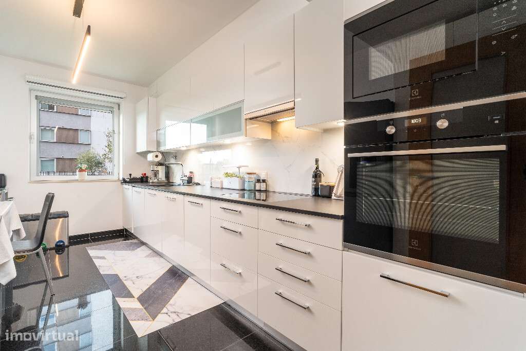 Apartamento T2 com lugar de garagem em zona dos Terraços do Rio - Grande imagem: 4/9