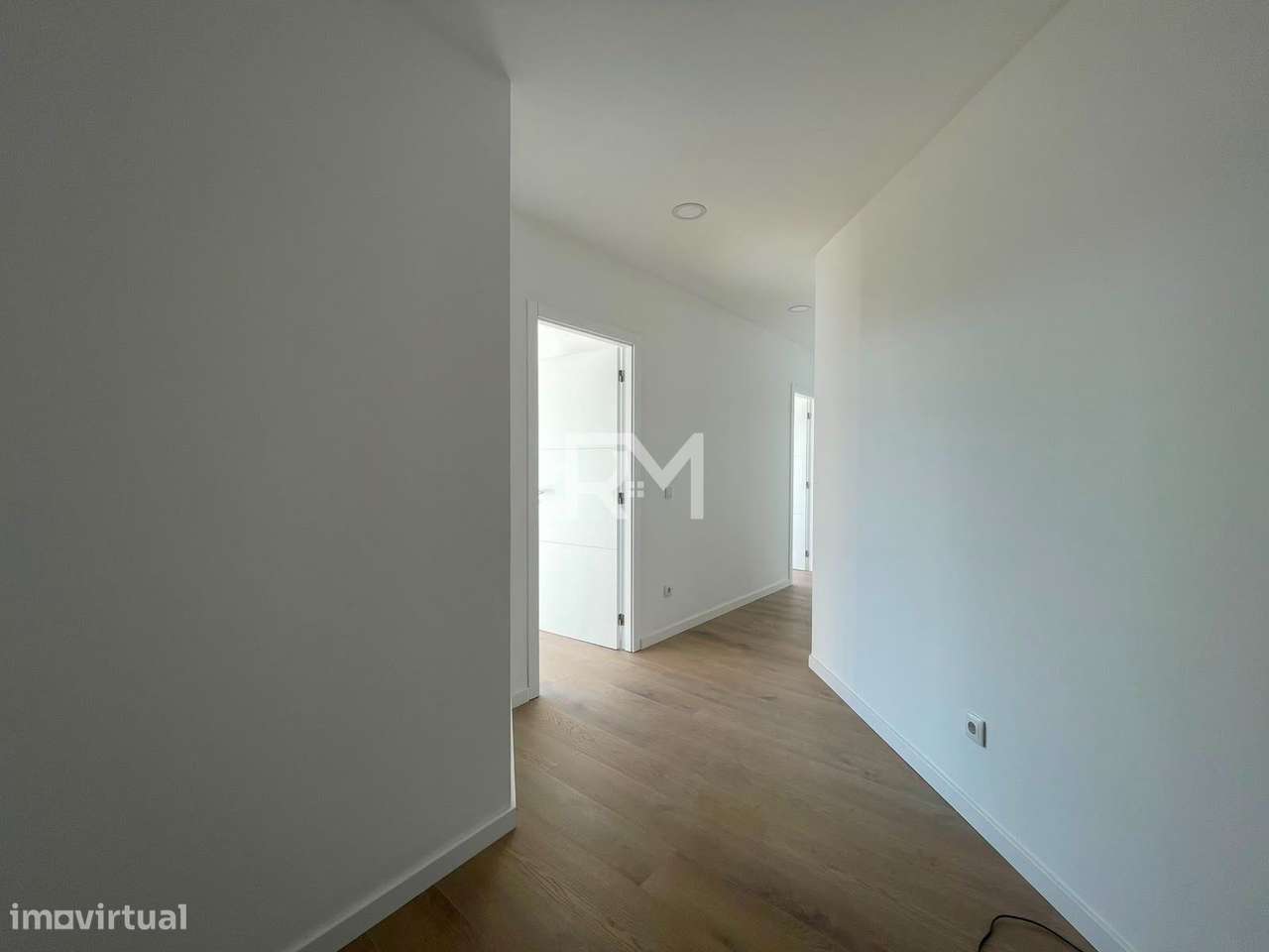 APARTAMENTO T2 EM REMODELAÇÃO COM TERRAÇO E COM VARANDA | CENTRO DE...-17