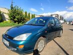 Ford Focus 1.6 Ambiente - 2