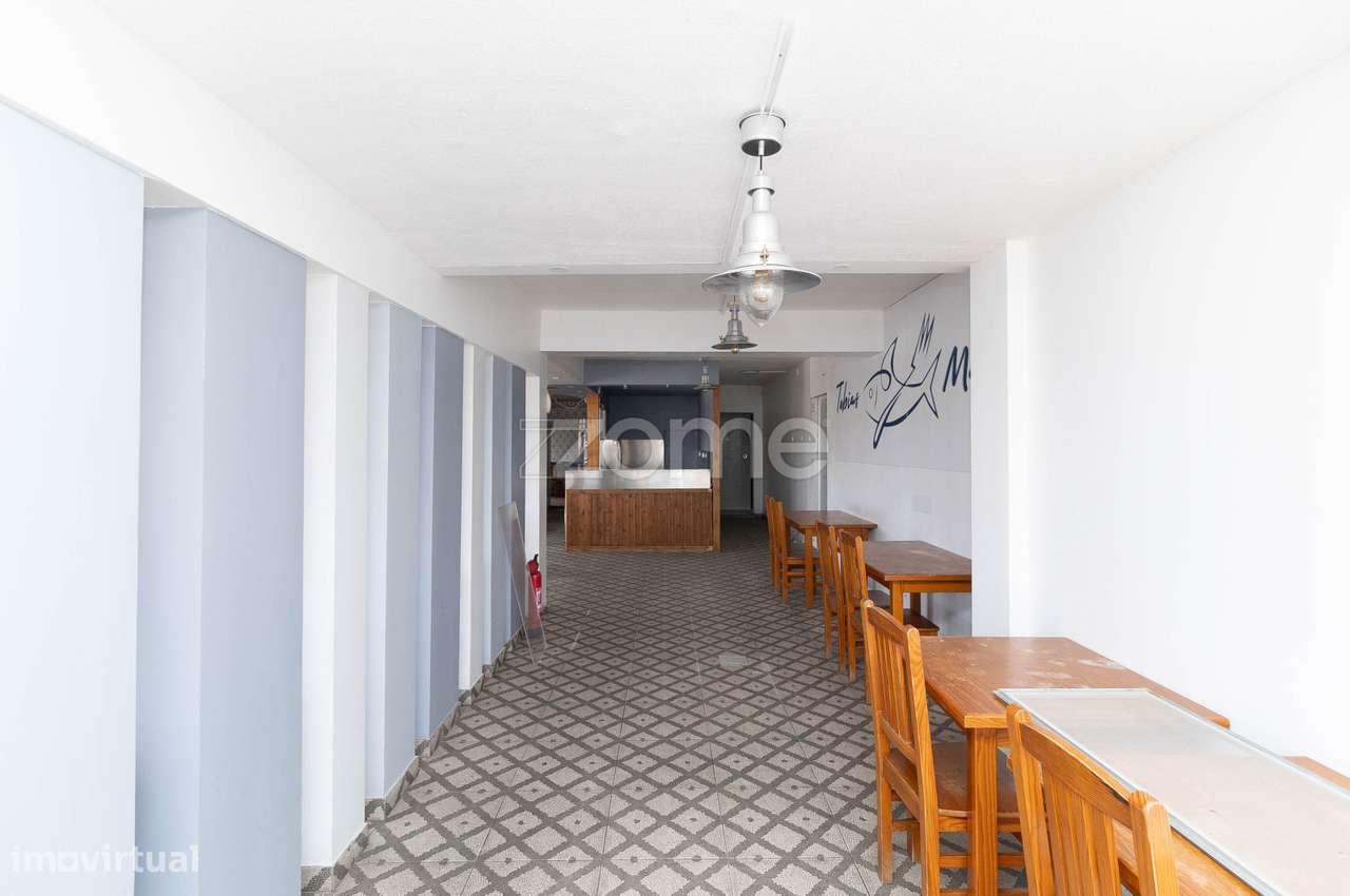 Edifício Comercial e Habitacional a 2 minutos da praia do Carvalhal - Grande imagem: 5/30