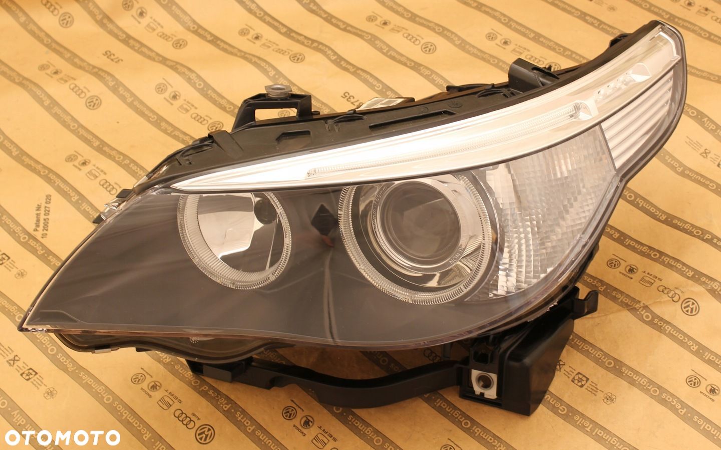 BMW 5 E60 E61 03-06 LAMPA BI-XENON SKRĘTNY NOWA - 1