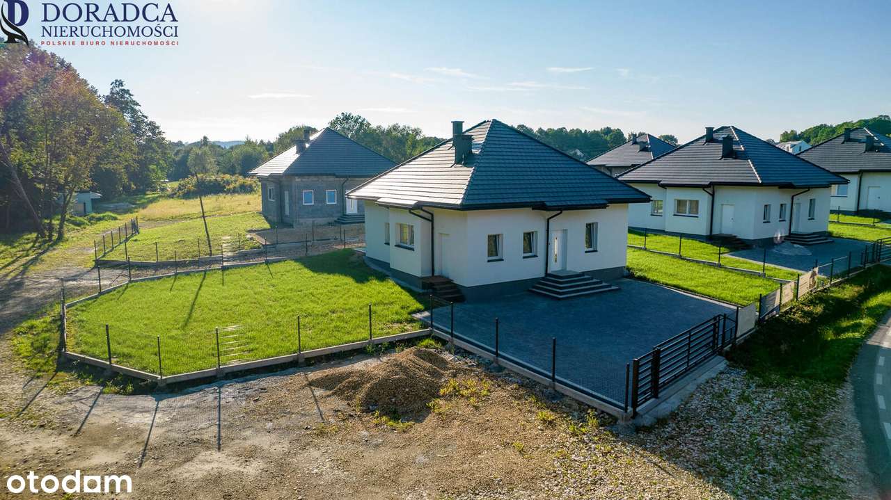 Dom w spokojnym pięknym miejscu.-6