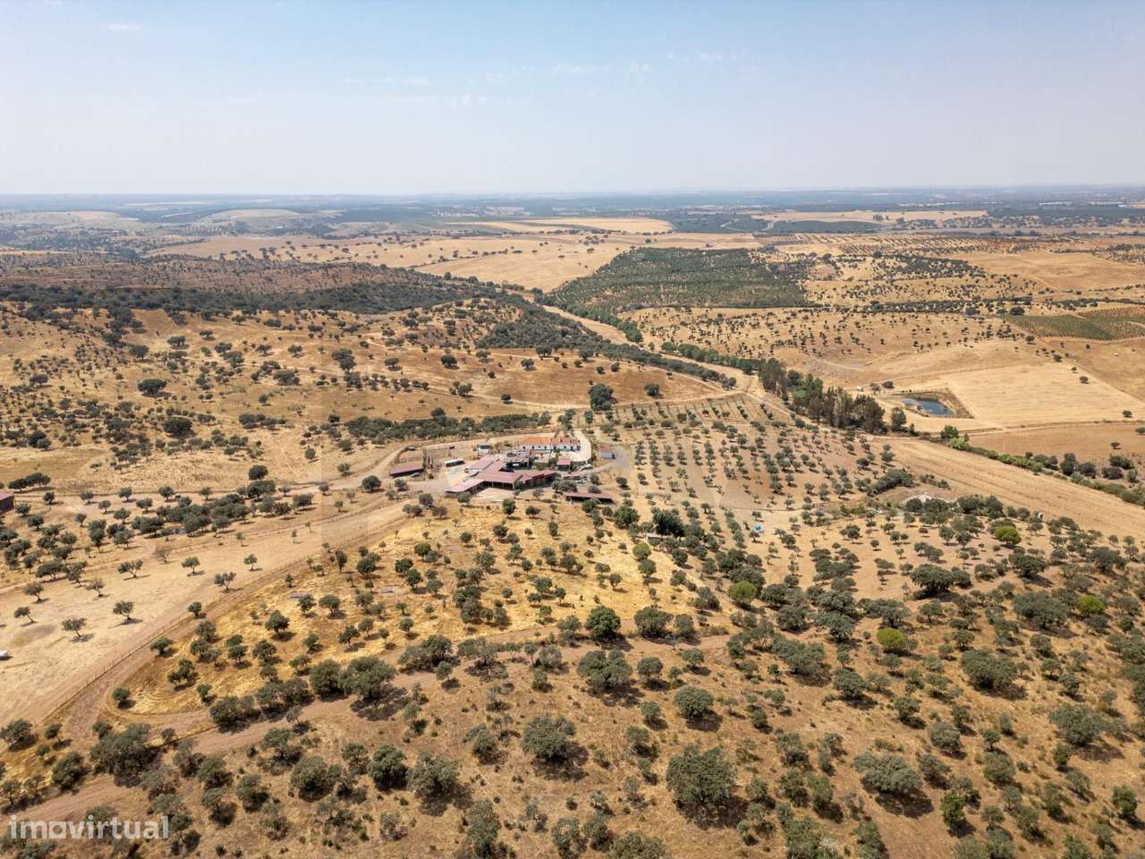 Herdade Agrícola e Turística com 64 ha | Vendinha – Évora | Totalmente - Grande imagem: 2/21