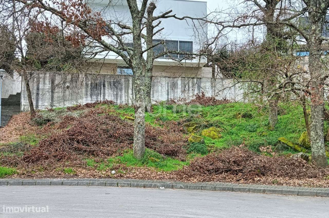 Lote de Terreno – Vila Campos, Vila Real - Grande imagem: 2/4