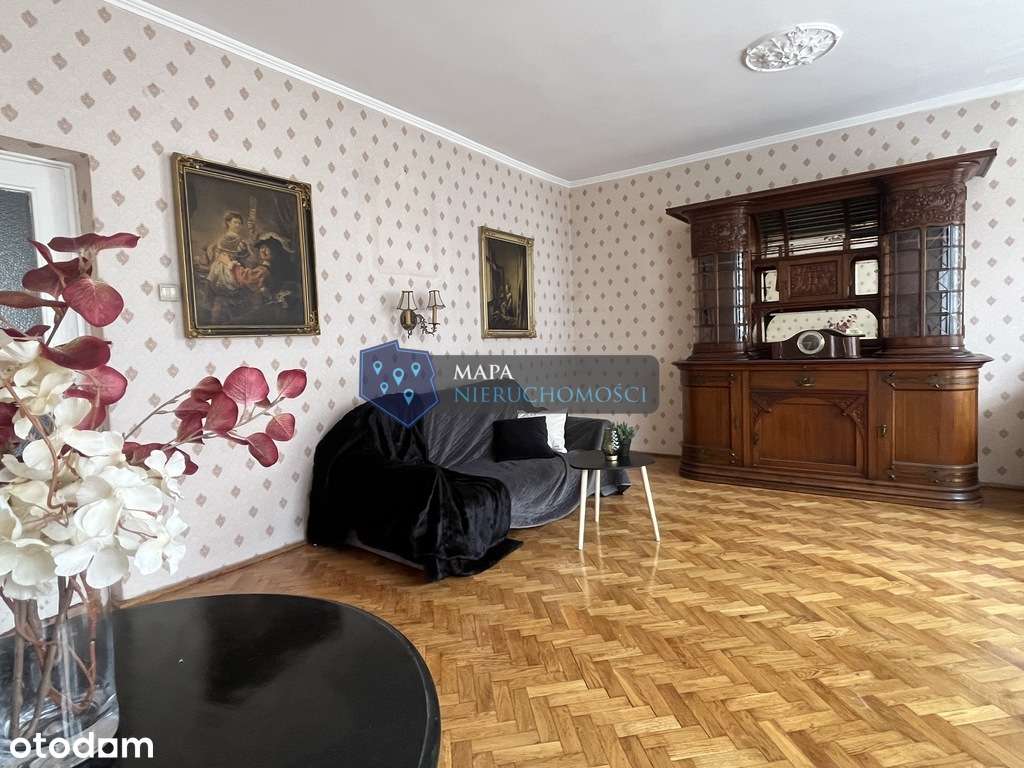 Duże mieszkanie w Centrum z ustawnymi pokojami-9