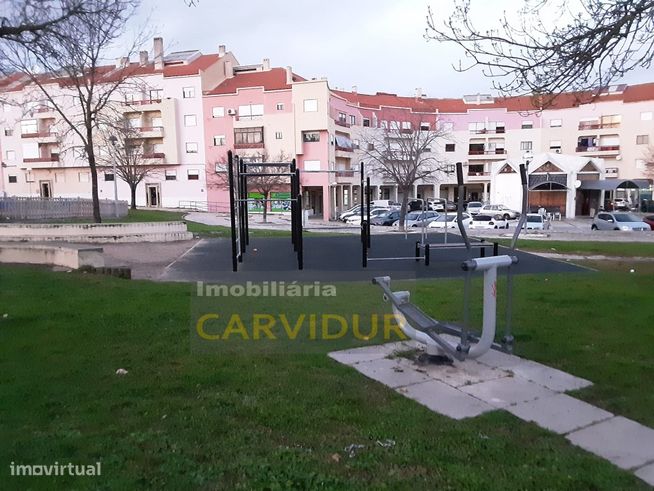T1+1 Baixa da Banheira Remodelado-19