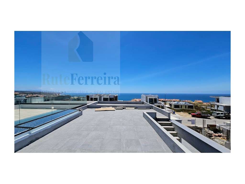 Moradia T4 Nova na Ericeira com Piscina!!!!-6