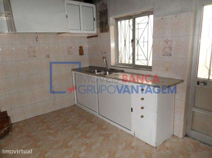 MORADIA T2 - ALIJÓ - Grande imagem: 3/22