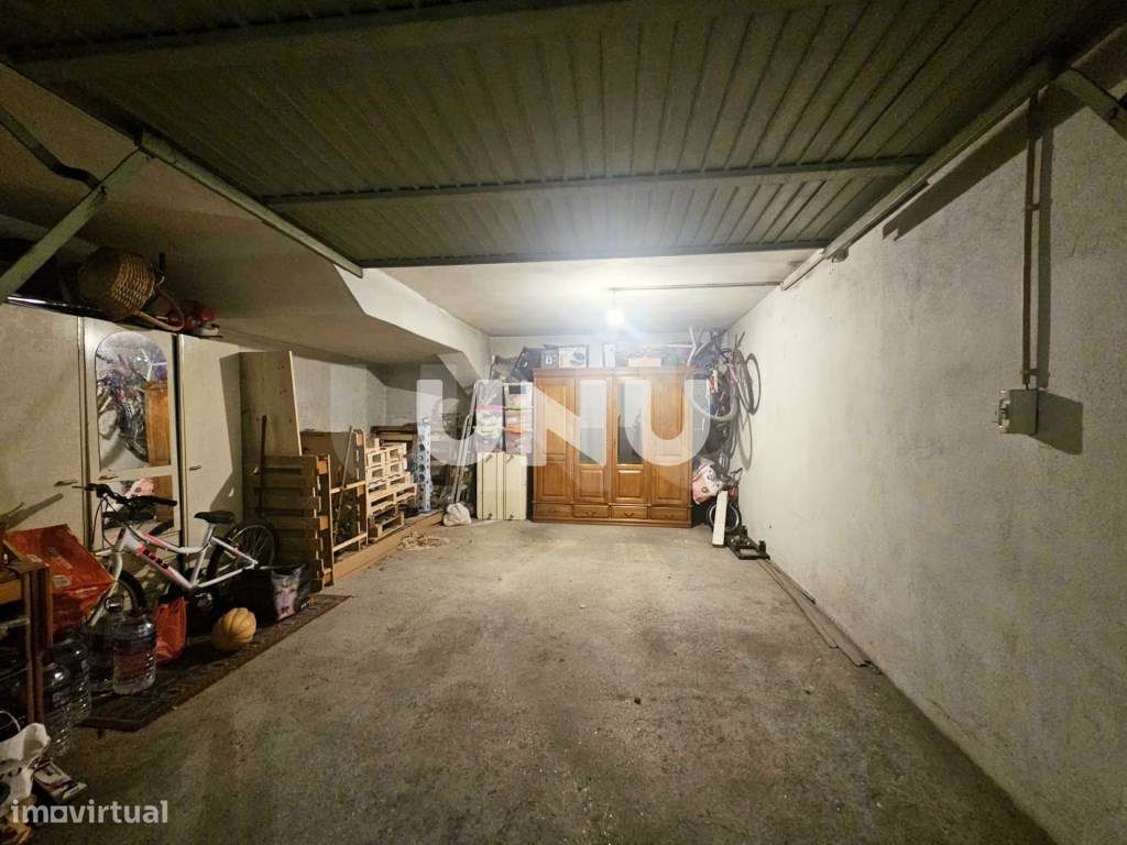 Apartamento T3 - Envolvente de Serviços-21