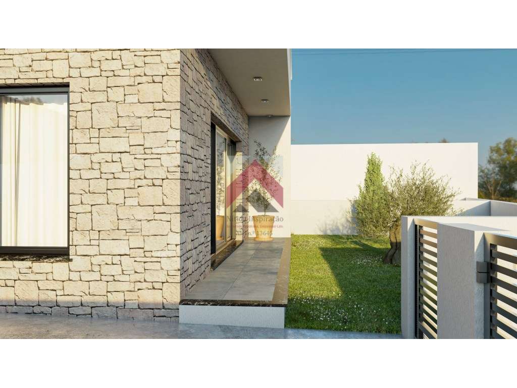 Moradia T3 Terrea, Isolada em Construção em Vagos-3