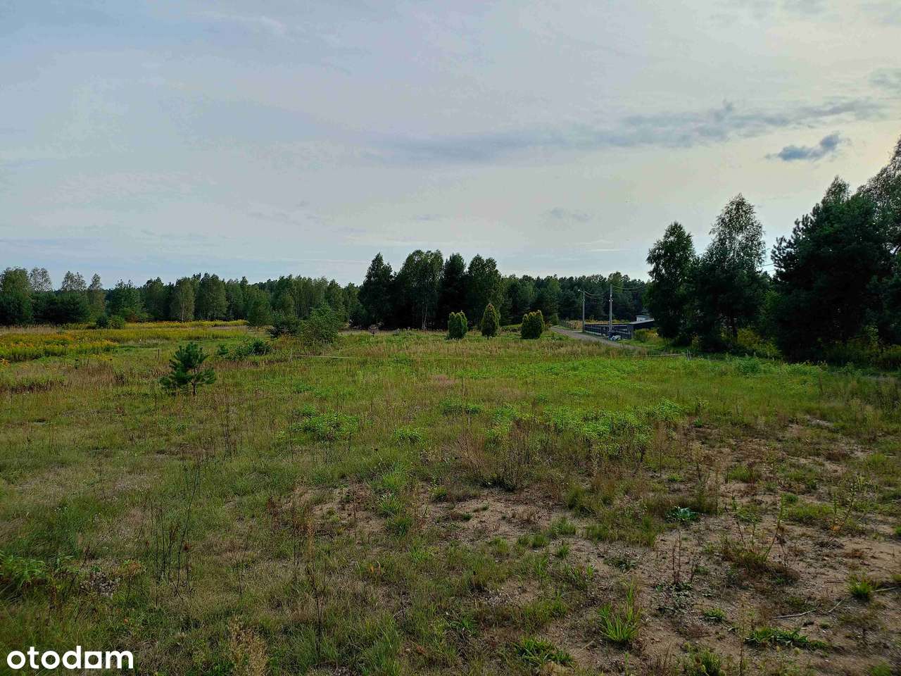 Działka budowlana w spokojnej okolicy-9