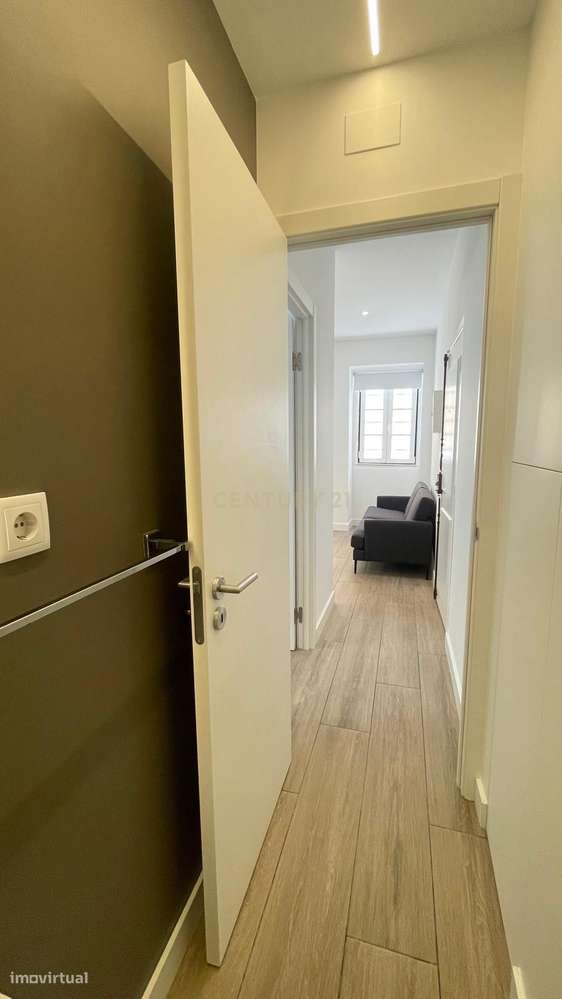 T1 Renovado e Mobilado em Arroios – Pronto a Habitar ou Investir-4