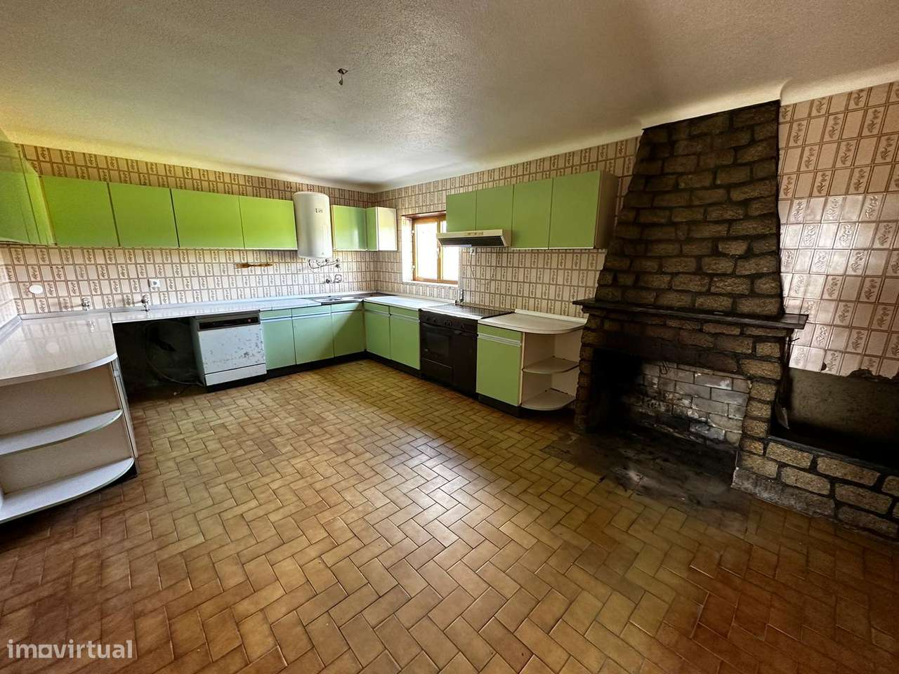 Imóvel de banco : escritura ao abrigo do simplex-32