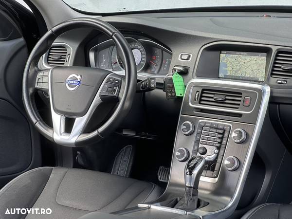 Volvo V60 D2 ECO Start-Stop Summum - 15