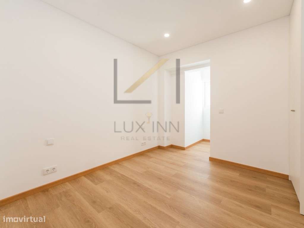 Moradia T5 Recuperada com Piscina, 2 Suítes e Garagem - Lote Isolad...-17