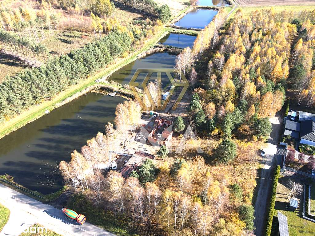 Nowoczesny dom nad stawem-Libidza, na sprzedaż-10