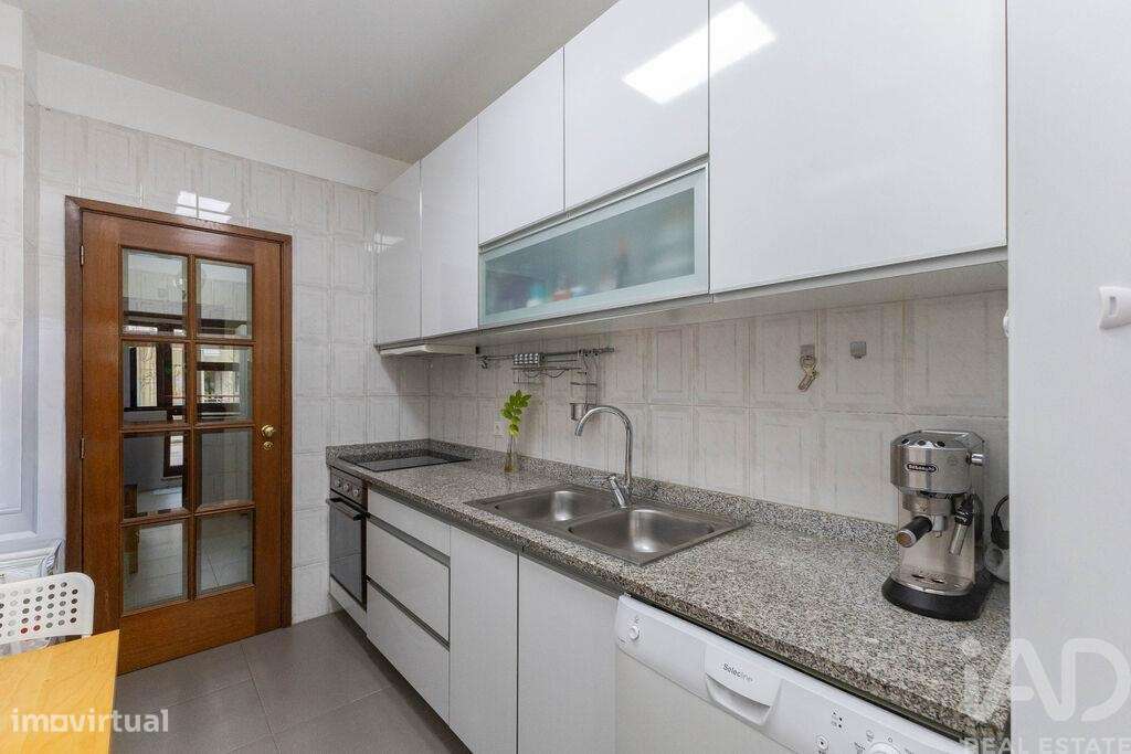 Apartamento T2 em Águas Santas de 69 m2 - Grande imagem: 4/20