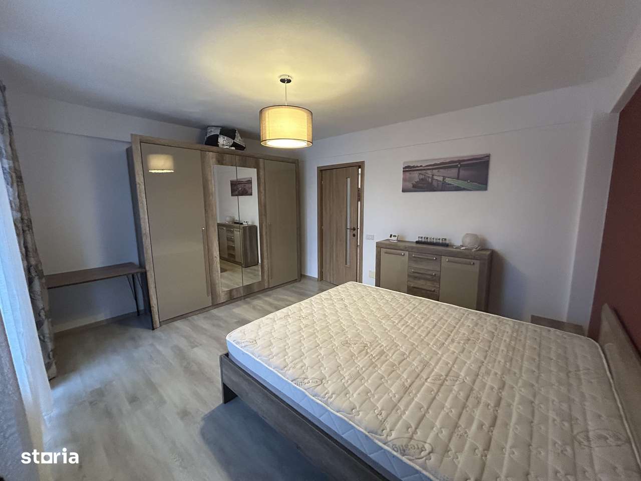 2 Camere Trapezului + Loc Parcare - Imagine principală: 5/10