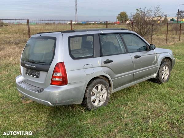 Subaru Forester 2.0 Base Aut - 7