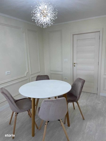 Apartament cu 4 camere intre Scoala nr. 1 si Liceul de Arte