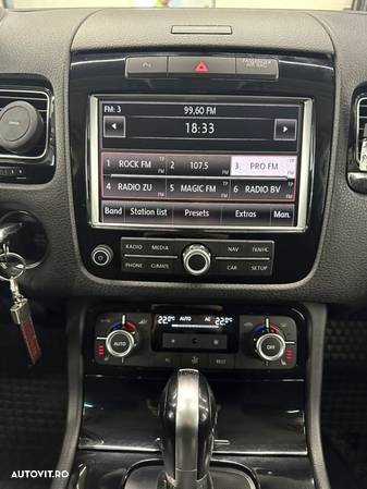 Volkswagen Touareg 3.0 V6 TDI BMT - 15