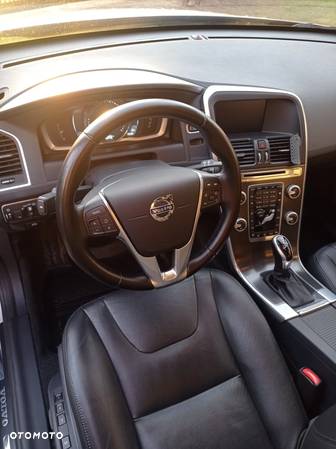 Volvo XC 60 T6 Drive-E Momentum - 12