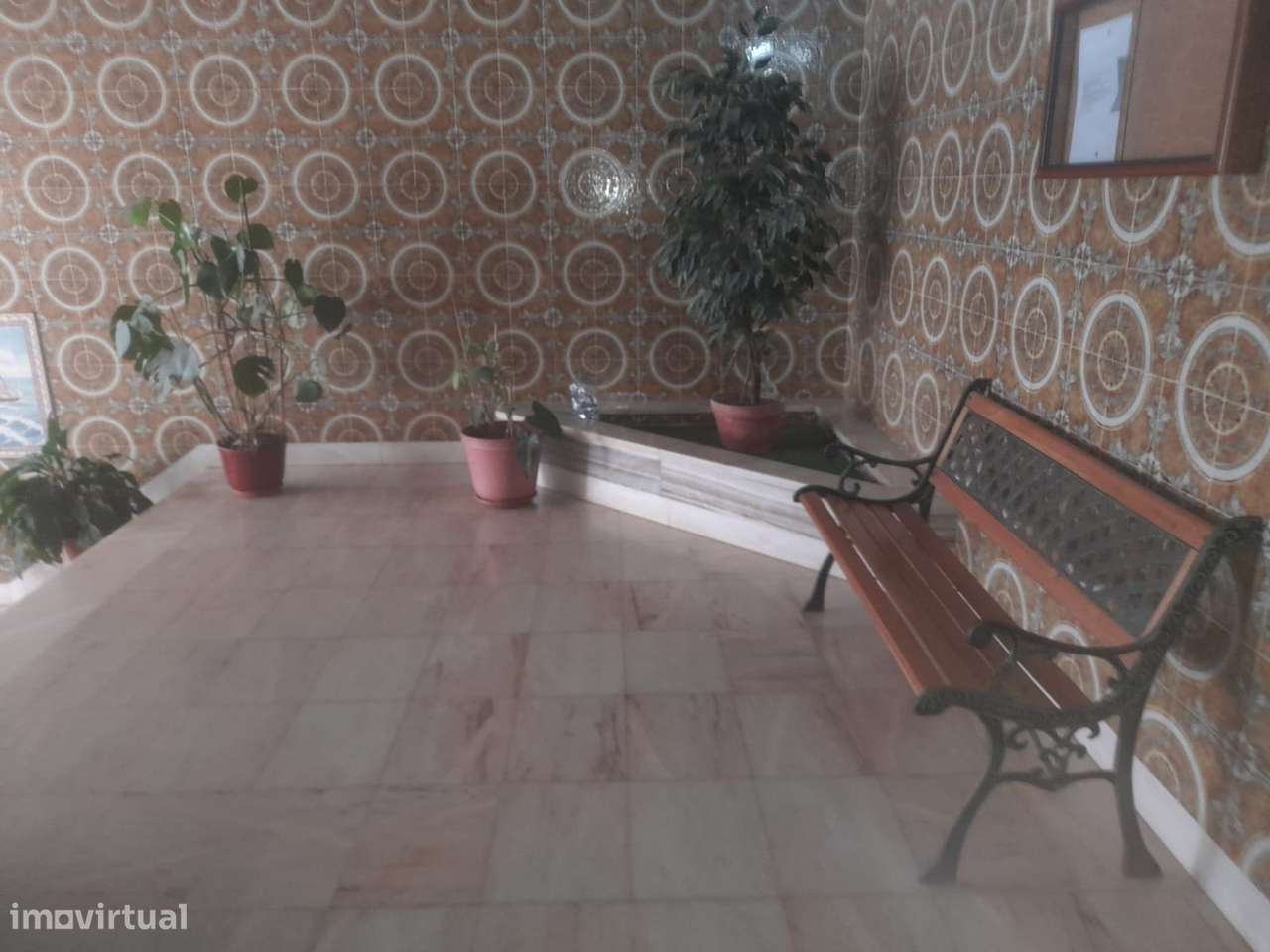 T2 nas figueirinhas em Oeiras em recuperação! Como Novo! - Grande imagem: 5/22