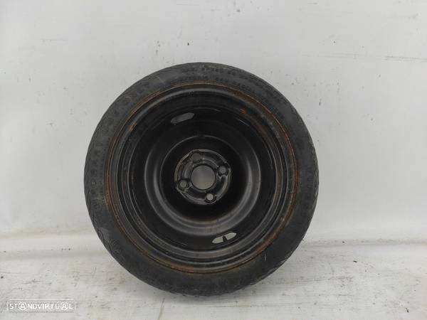 Pneu / Roda Suplente  Volkswagen Passat (3B2) - 2