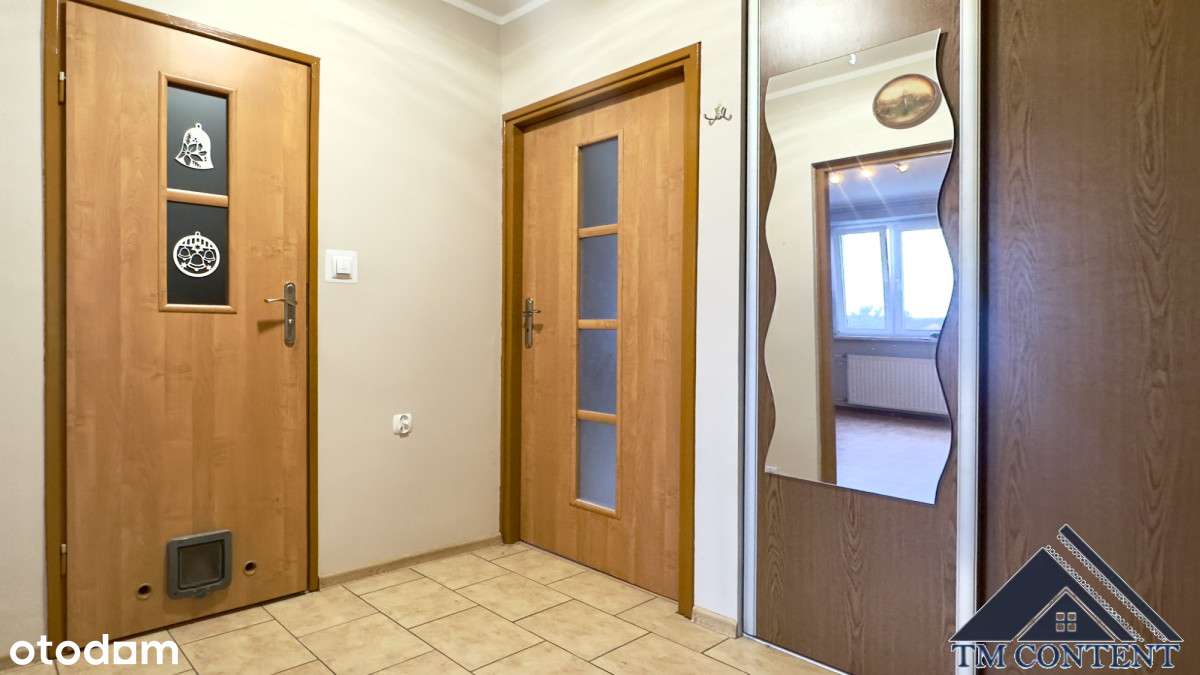 Mieszkanie z garażem w spokojnej okolicy.-9