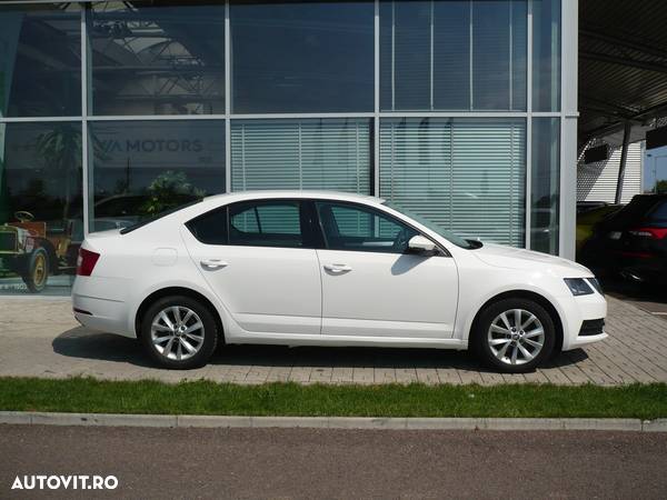 Skoda Octavia 1.6 TDI Ambition - 4