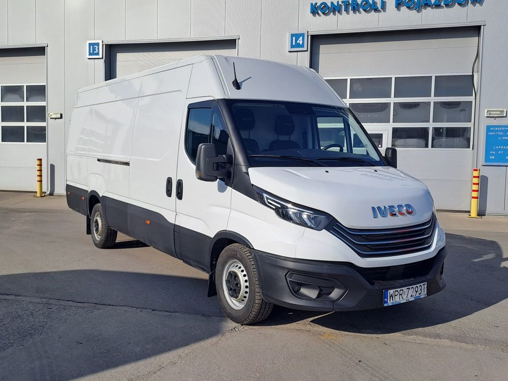 Iveco Daily 35S18 | L4H2 | Silnik 3.0 | Automat | Hak | FULL LED | Kamera cofania | pełen serwis  ASO  - Iveco Uni-Truck