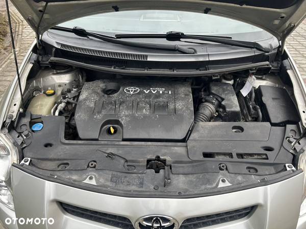 Toyota Auris 1.6 VVT-i Prestige Start - 23